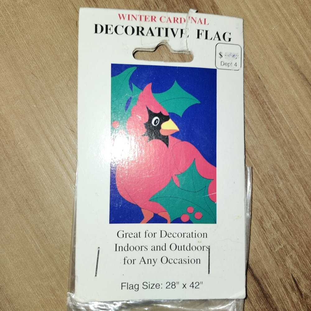Winter Cardinal Decorative Flag New 28 x 42 - Picture 3 of 3